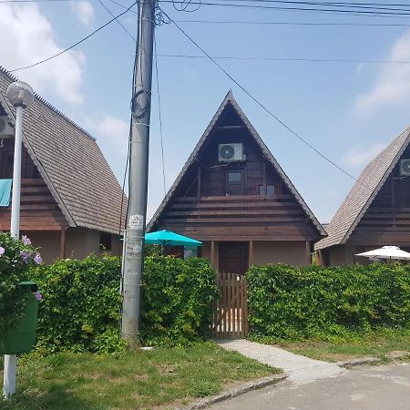 Casutele Intim Villa Costinesti Bagian luar foto