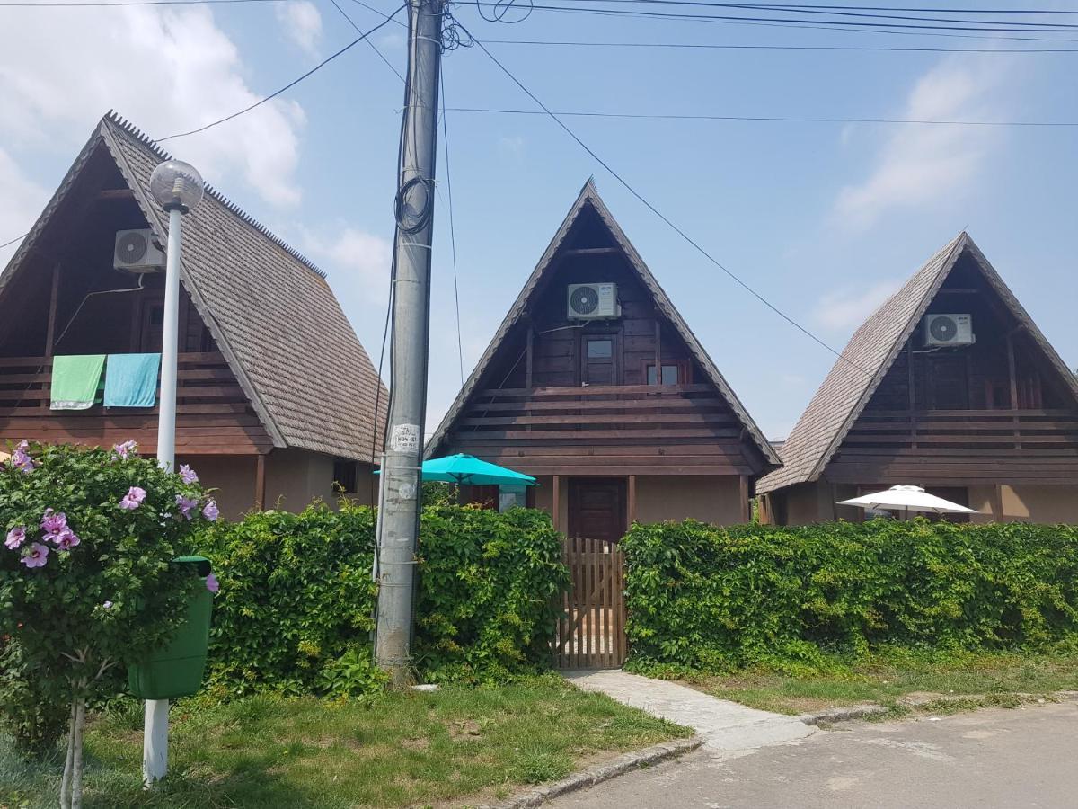 Casutele Intim Villa Costinesti Bagian luar foto